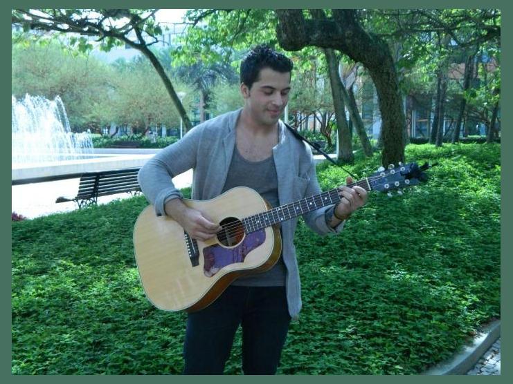 Eric Nicolau photo 1