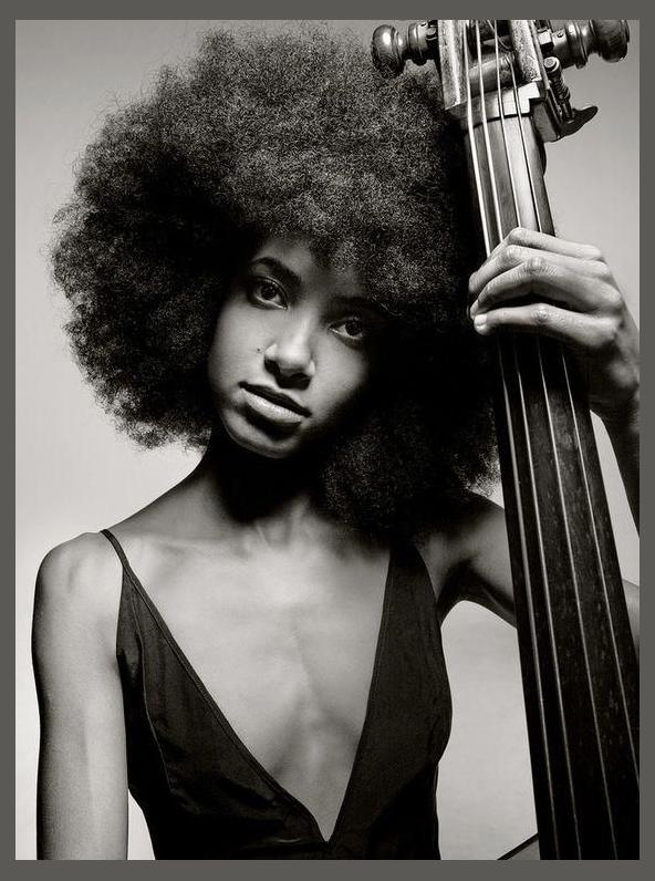 Esperanza Spalding photo 1