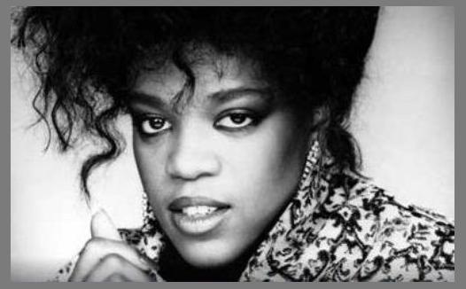 Evelyn Champagne King photo 1