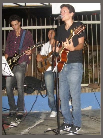 Evemon, Voz e Violão photo 1