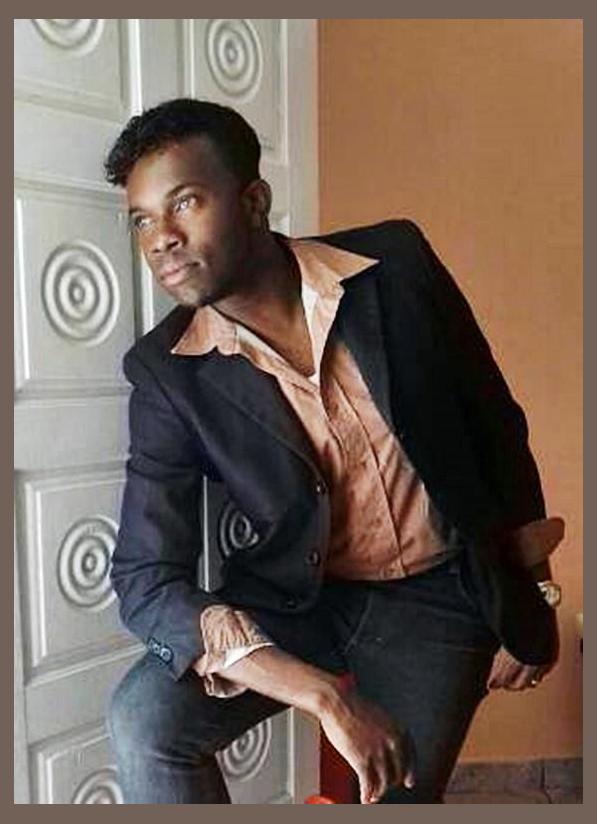 Ezequiel Houston photo 1