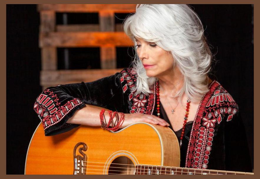 Emmylou Harris photo 1