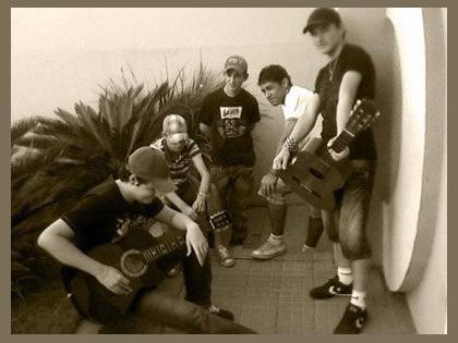 Fake Off photo 1