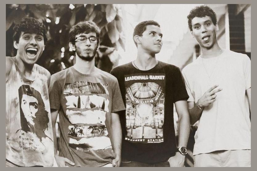 Falsos Poetas photo 1