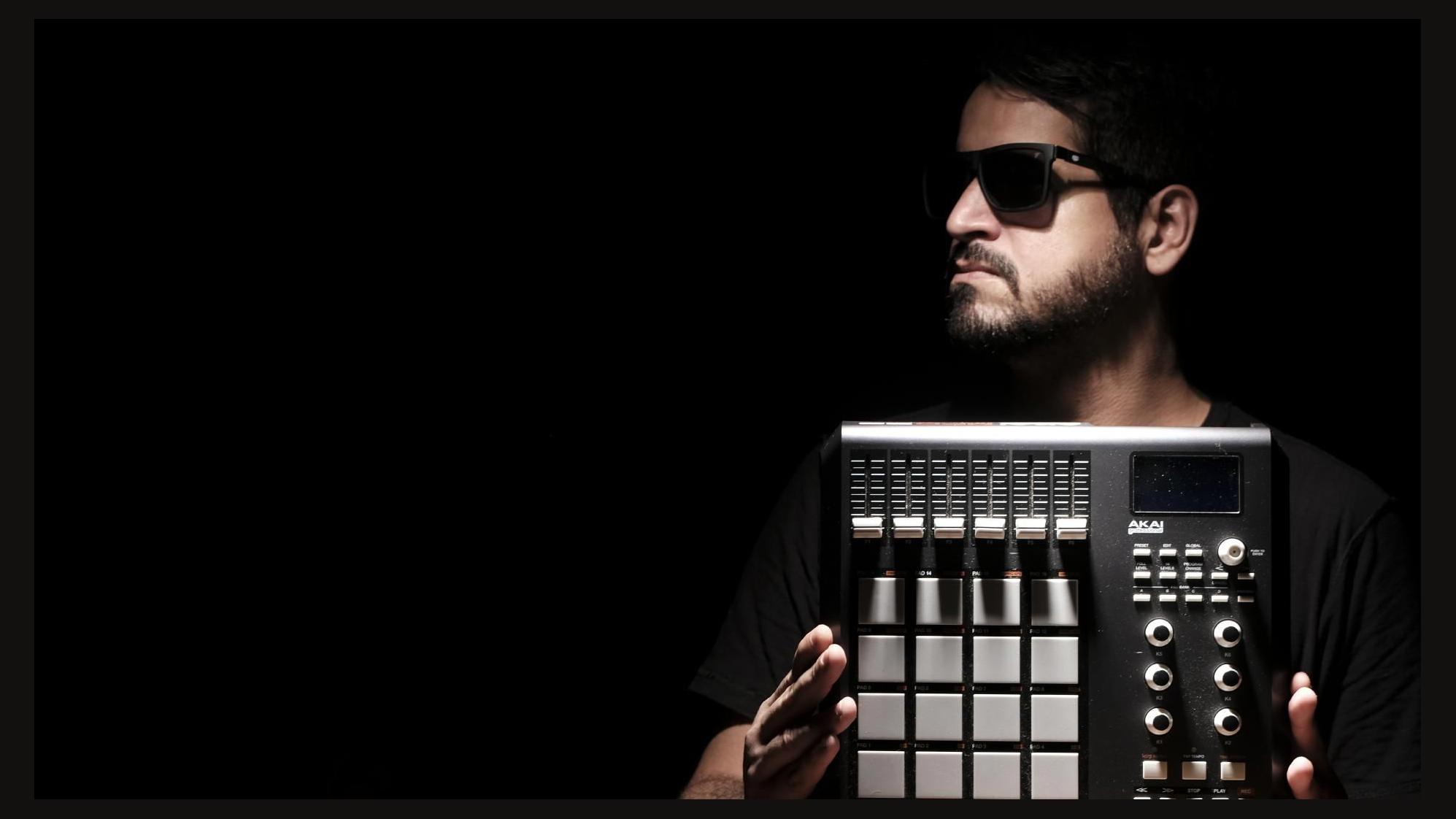 Felipe Carvalho DJ photo 1