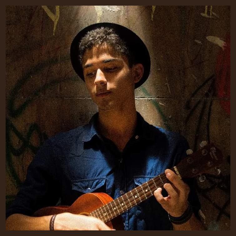 Felipe Caeiro photo 1