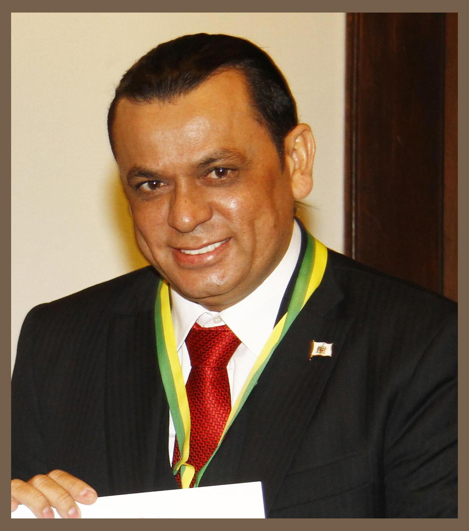 Frank Aguiar photo 1
