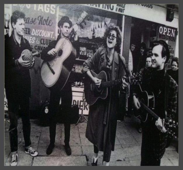 Fairground Attraction photo 1
