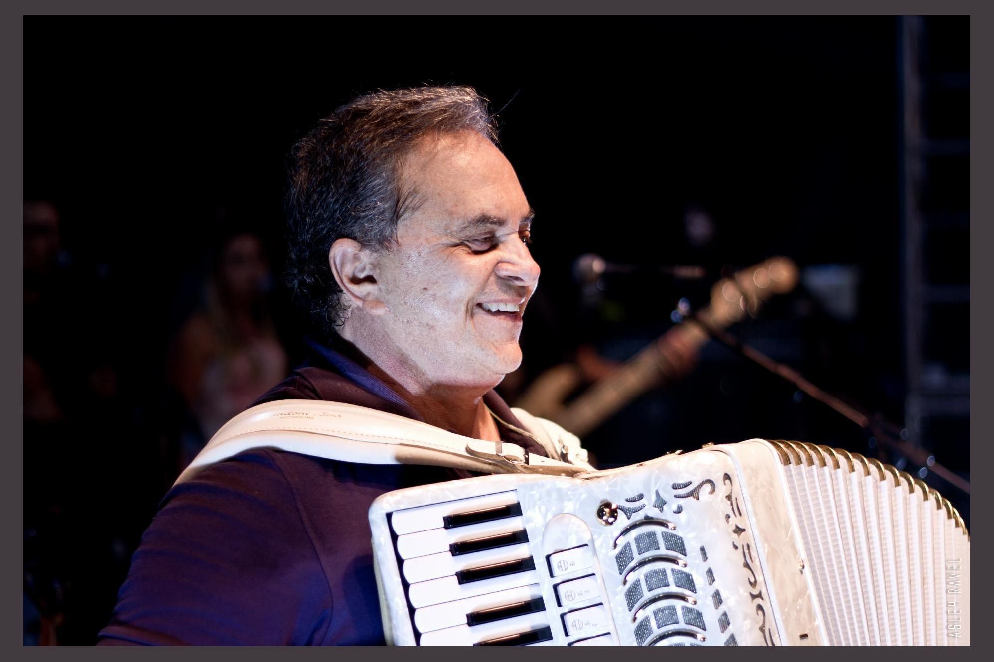 Flávio José photo 1