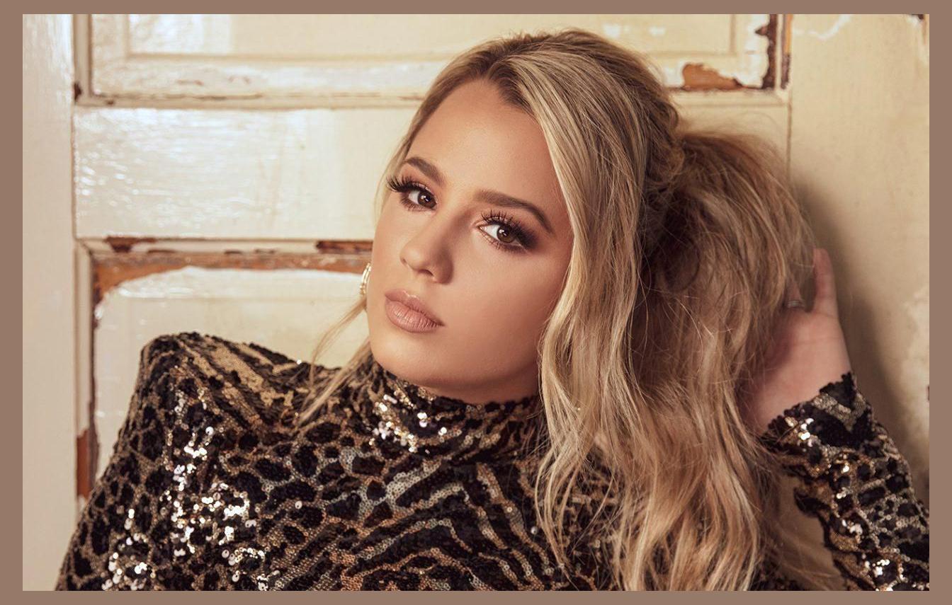 Gabby Barrett photo 1