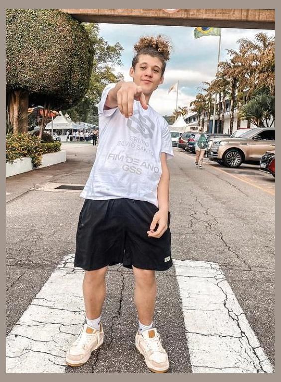 Gabriel Miller photo 1