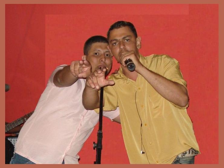 Giancarlos e Thonny photo 1