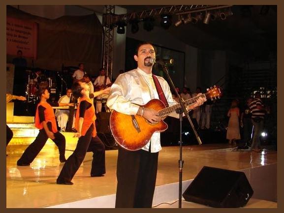 Gilmar Britto photo 1