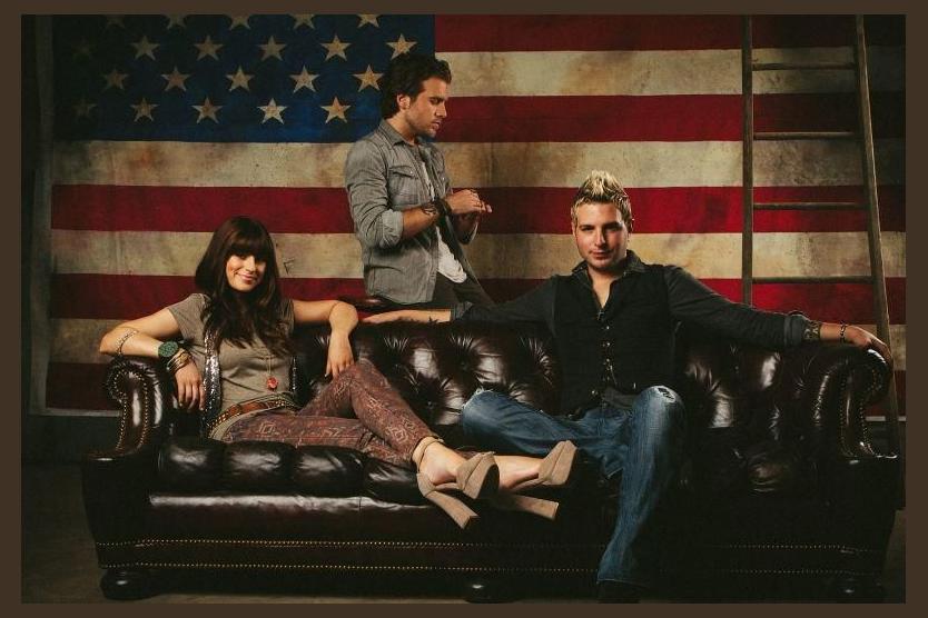 Gloriana photo 1