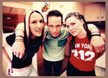 Groovie Ghoulies photo 1