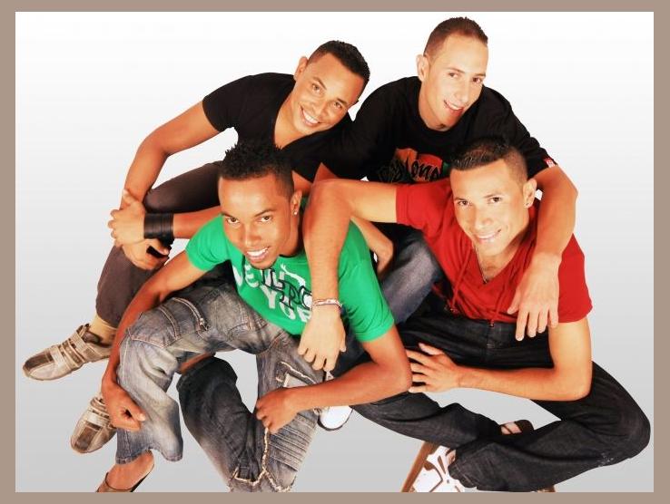 Grupo D'costume photo 1
