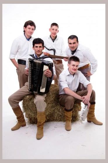 Grupo Estirpe photo 1