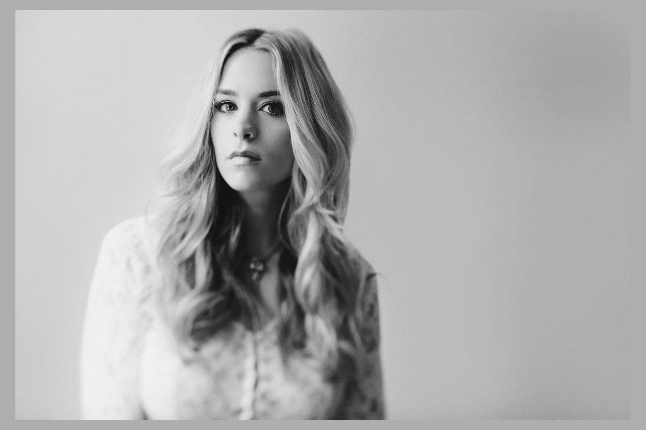 Haley Johnsen photo 1