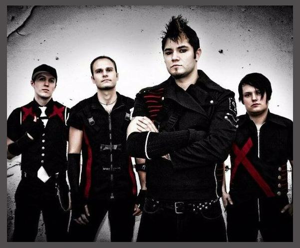 Heart Set Self Destruct photo 1