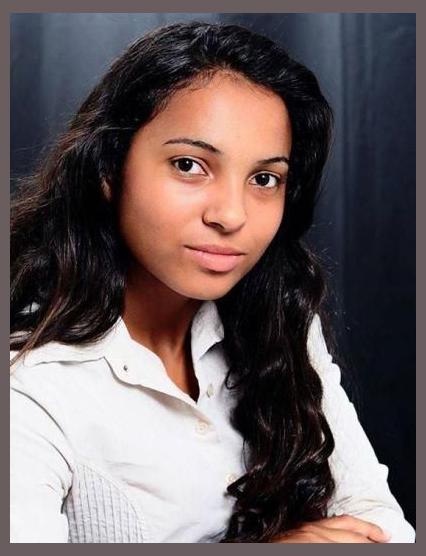 Helen Almeida photo 1