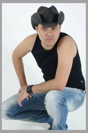 Hélio Jr. photo 1