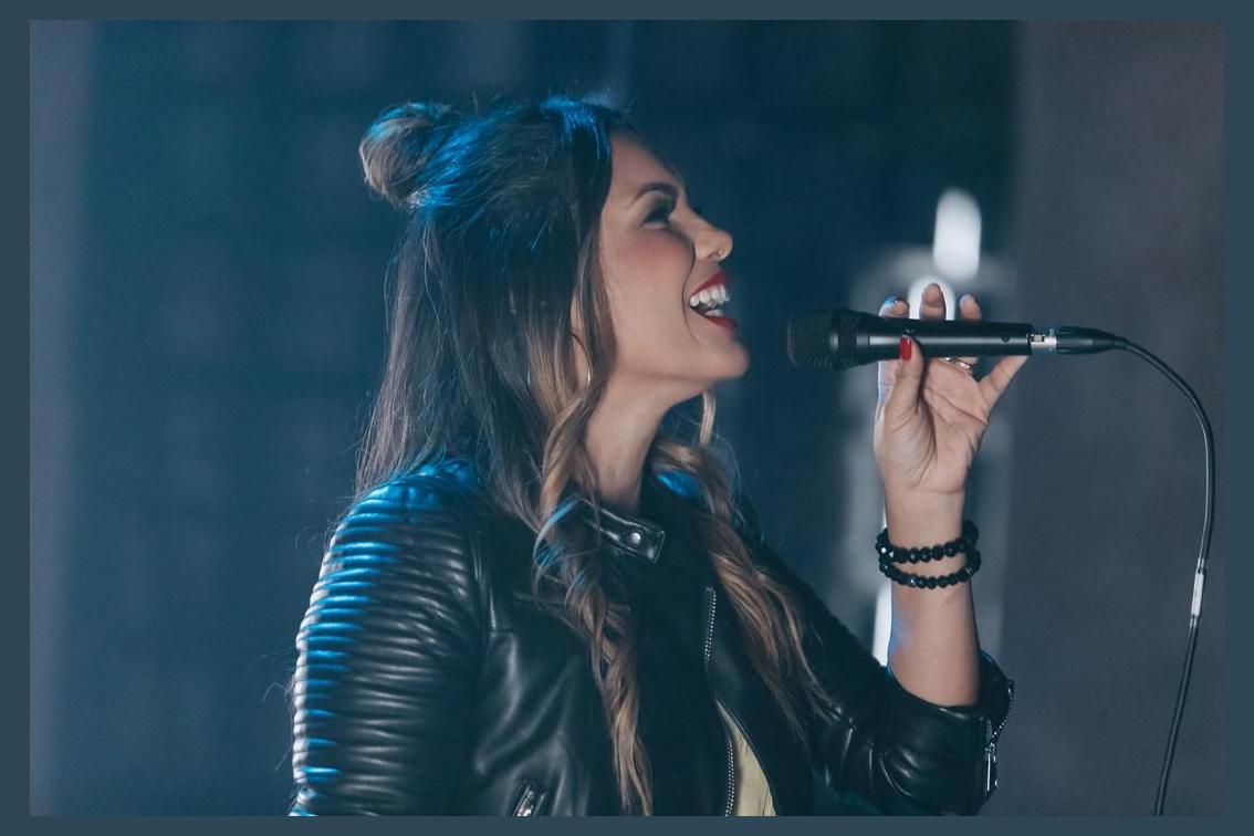 Heloísa Rosa photo 1