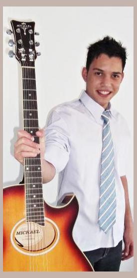 Henrique Oliveira photo 1