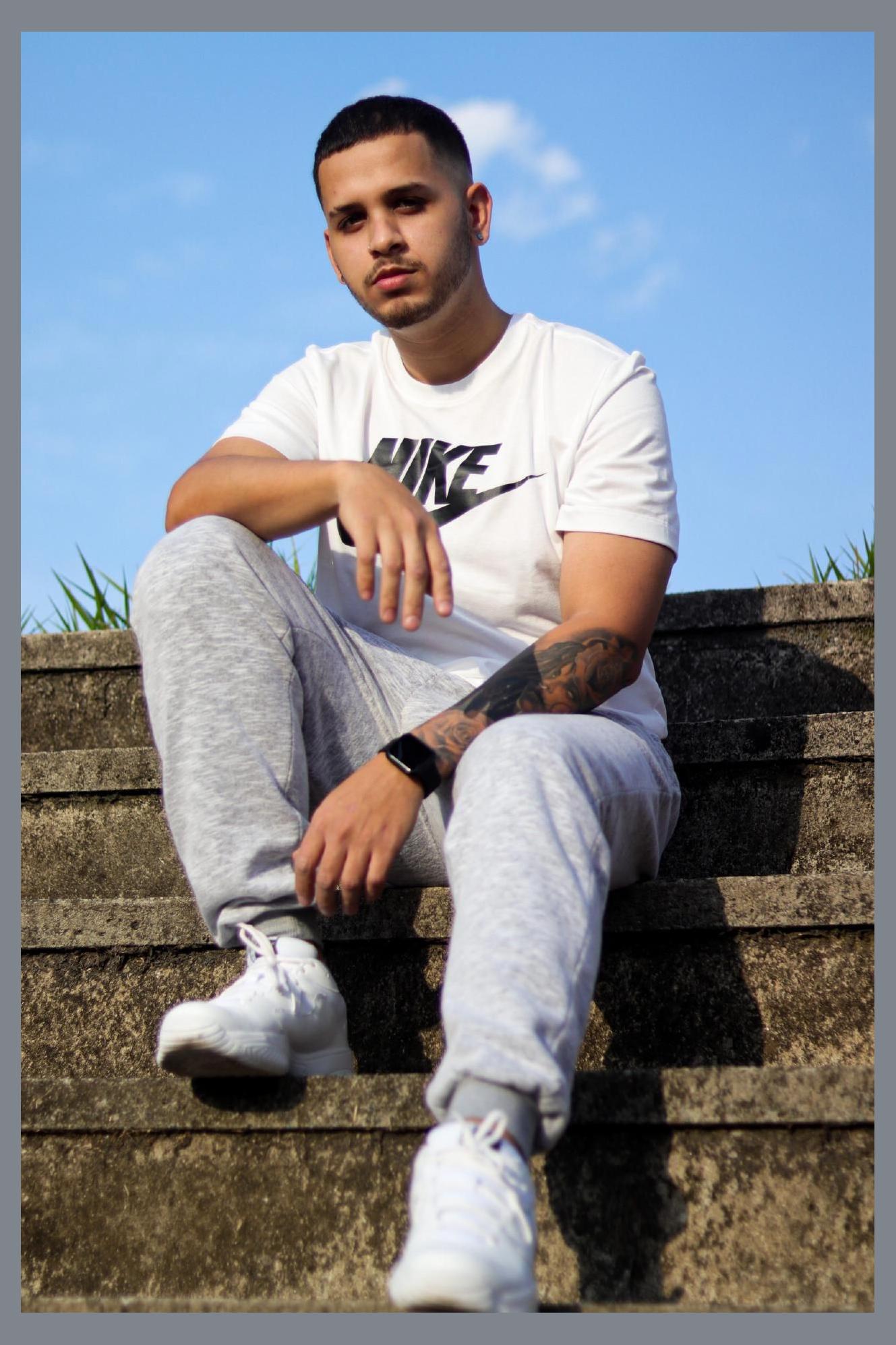 Higor Santos photo 1