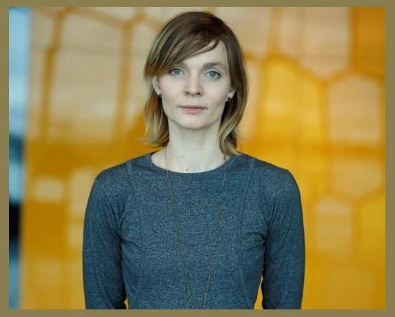 Hildur Gudnadottir photo 1