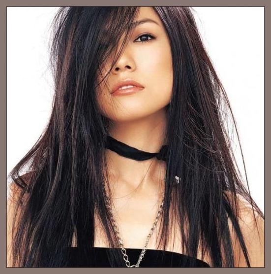 Hitomi Shimatani photo 1