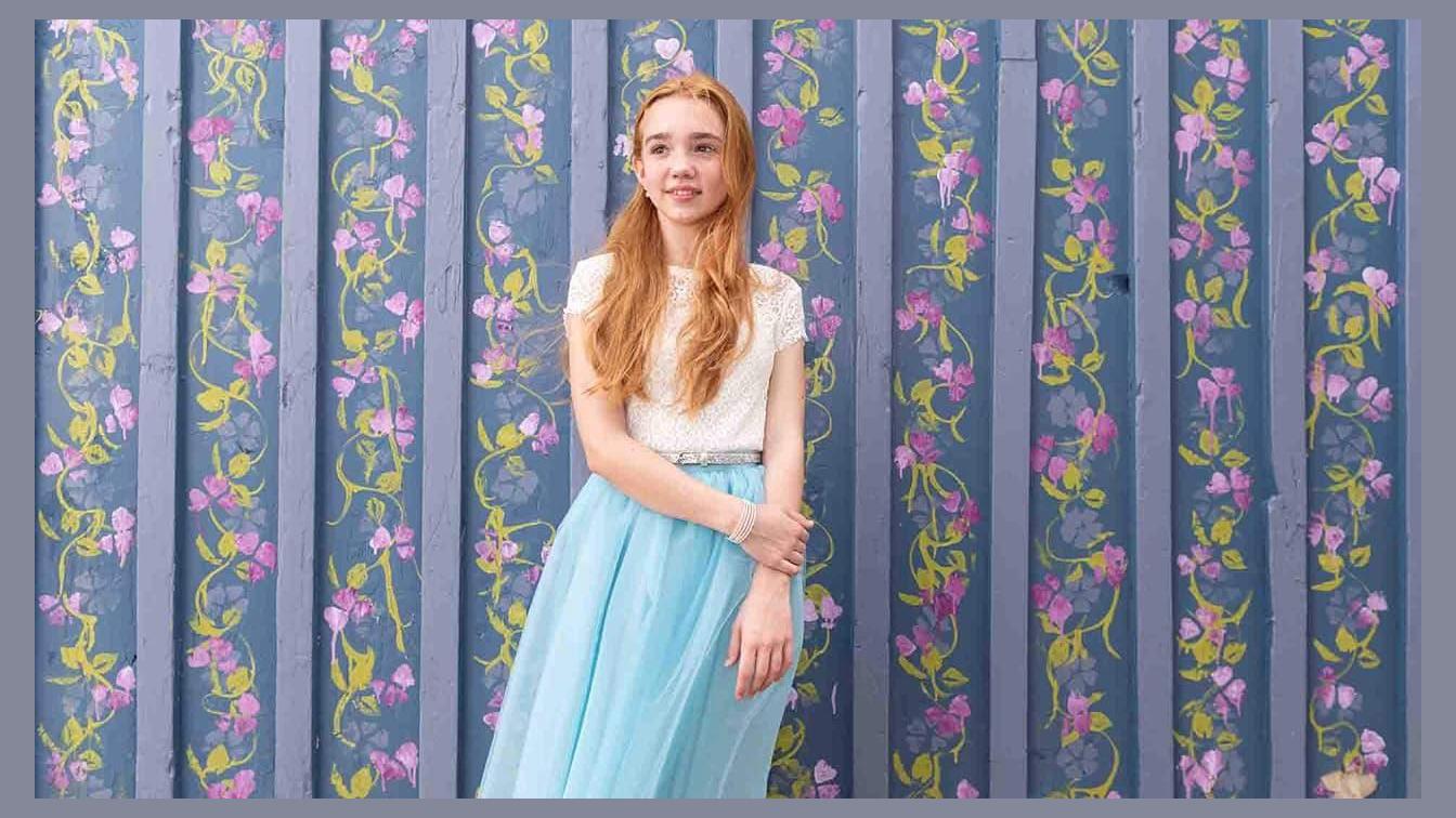 Holly Hobbie photo 1