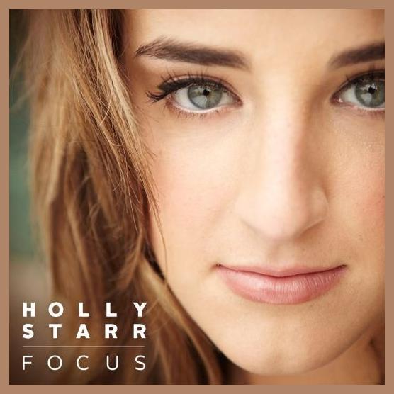 Holly Starr photo 1