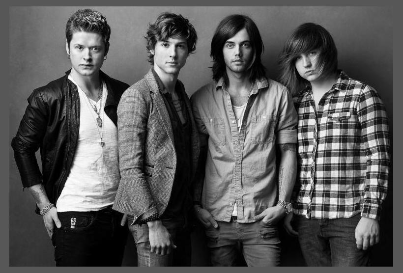 Hot Chelle Rae photo 1