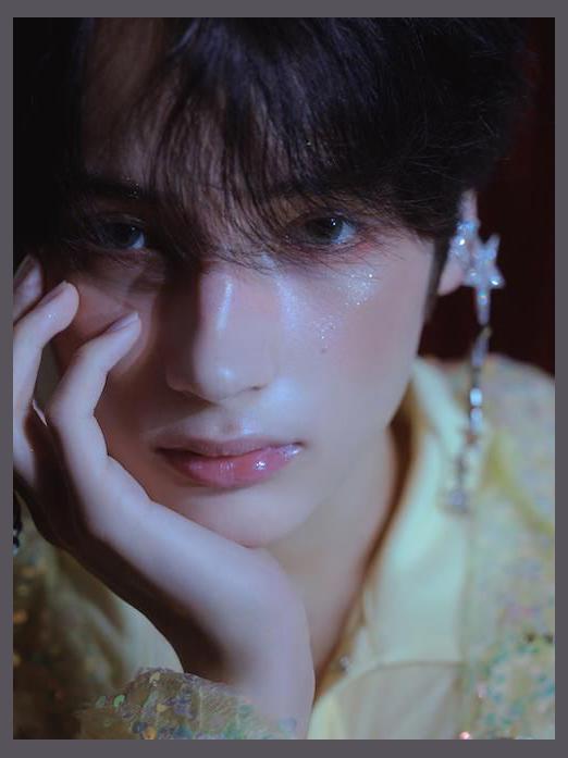 Hueningkai (TXT) photo 1