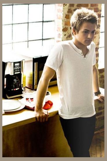 Hunter Hayes photo 1