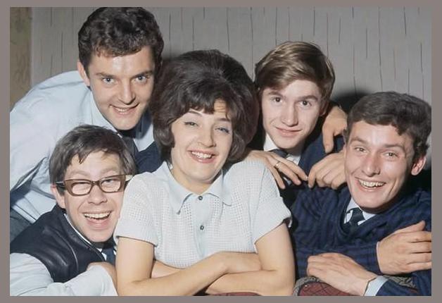 The Honeycombs photo 1