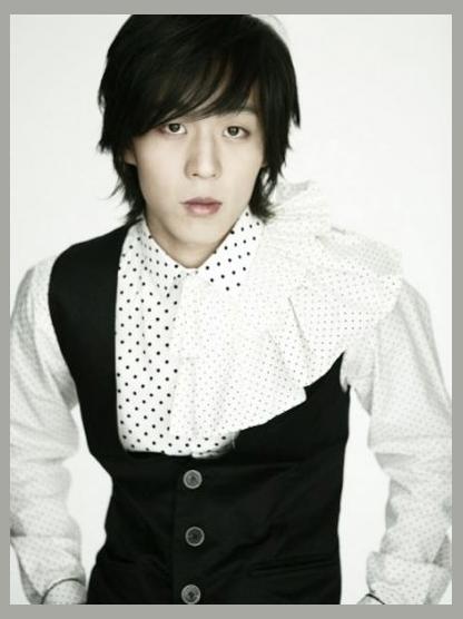 Ha Dong Kyun photo 1