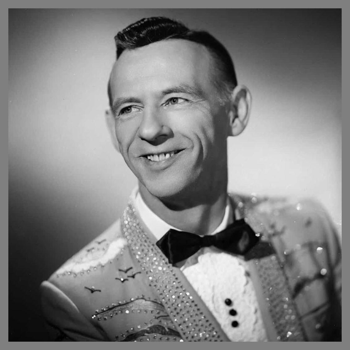 Hank Snow photo 1
