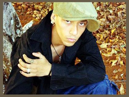 Handriell X photo 1