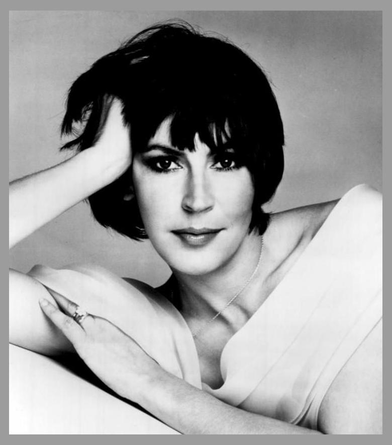 Helen Reddy photo 1