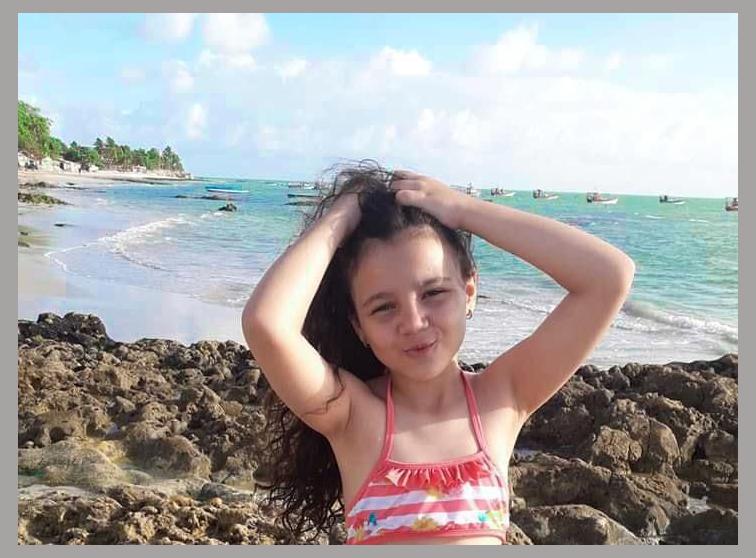 Isabella Lima photo 1