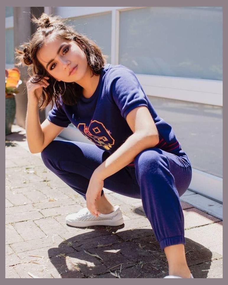 Isabella Moner photo 1