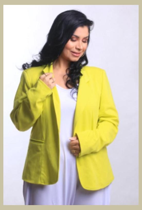 Isis Lemos photo 1