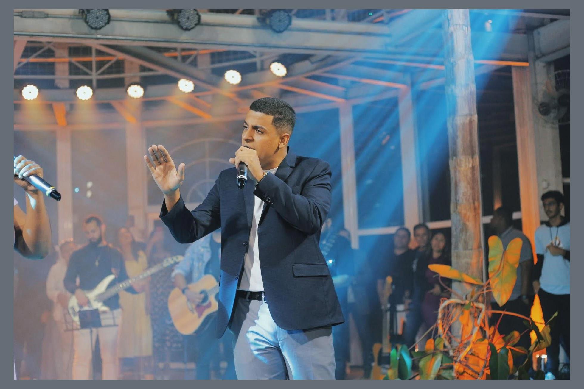 Ismael Almeida photo 1