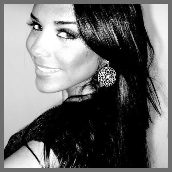 Israela Claro photo 1