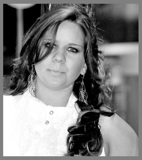 Ivy Brito photo 1