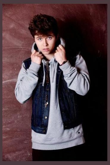 Ian Thomas photo 1