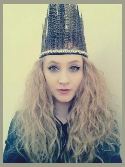 Janet Devlin photo 1