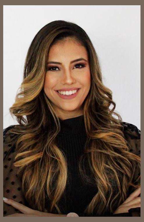 Jayana Moreira photo 1