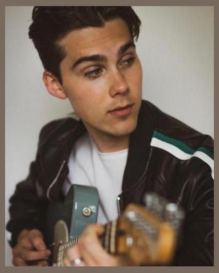 Jeremy Shada photo 1